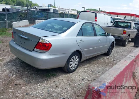 2005 Toyota Camry Le из США, поврежденный, VIN 4T1BE30K95U042336